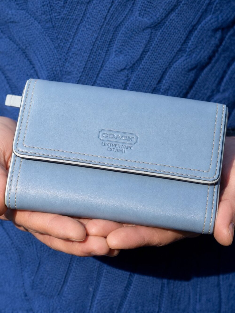 New, Vintage, Coach Legacy Blue Leather Card Wallet - Picture 16 of 16